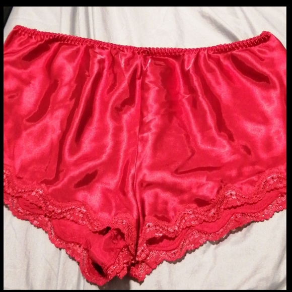 Donated - Picture 1 of 2